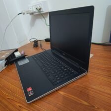 Laptop